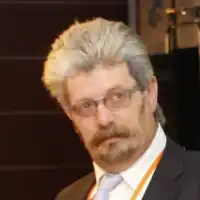 Овчинников Денис